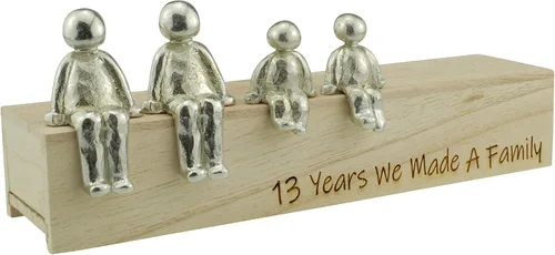 Vista 6 de Idea para el 13º aniversario – 13 años hicimos un adorno de metal familiar – Elige tu combinación familiar (1 niño)
