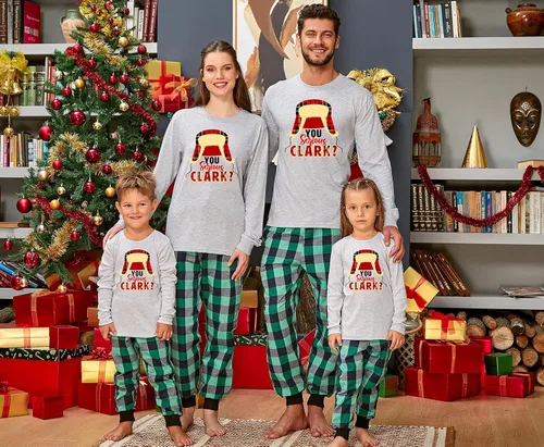 Vista 3 de Camiseta familiar de manga larga con texto en inglés "You Serious Clark Christmas" Top - Athletic Heather