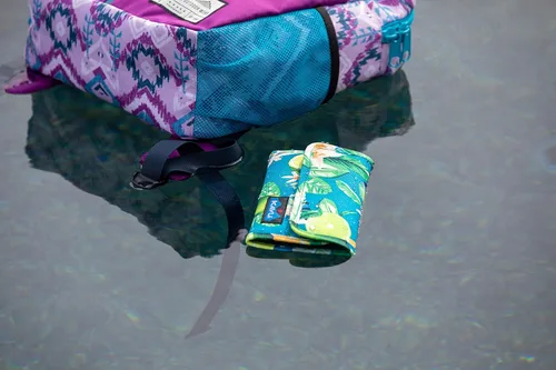 Vista 37 de KAVU Mondo Spender - Organizador de viaje con cartera triple