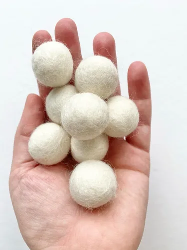 Vista 3 de 2.5 cm handmade felt balls - Bulk Quantity: 50 - Halloween Colors: Pumpkin, Orange, Lime, White, Black - 100% Wool Poms for Crafting, Garland