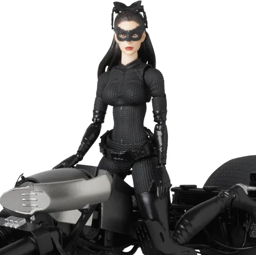 Vista 9 de Medicom The Dark Knight Rises: Catwoman Selina Kyle MAF EX Figura de acción