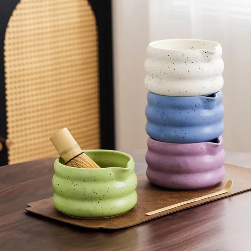 Vista 9 de Juego de té matcha japonés de 7 piezas, kit de matcha con cuenco de matcha (con boquilla de vertido), batidor de matcha, soporte para batidor Verde