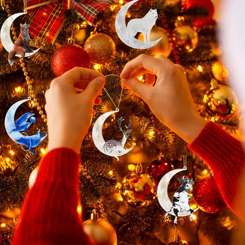 Vista 5 de Adornos para árbol de Navidad, animales sentados en la luna, colgante colgante de acrílico suave de doble impresión, para árbol de Navidad