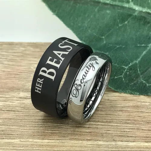 Vista 3 de Kriskate & Co. Anillos de tungsteno para él y para ella, anillos de tungsteno grabados personalizados, anillos de tungsteno para parejas TCR402