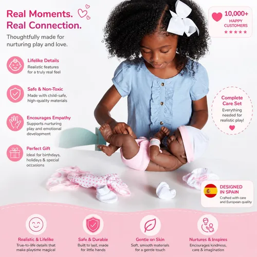 Vista 3 de JC Toys - Juego de regalo de 8 piezas de muñeca bebé Layette La Newborn Nursery Muñeca recién nacida afroamericana realista de 14 pulgadas