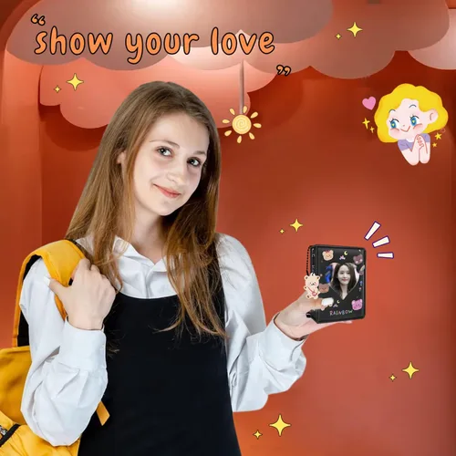 Vista 7 de Kpop - Portatarjetas para tarjetas fotográficas de 3 pulgadas, color negro, mini álbum con bonito colgante, 40 bolsillos, 20 páginas