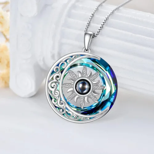 Vista 4 de POPKIMI Collar de sol y luna de plata de ley, collar de amistad con texto en inglés "I Love You", 100 idiomas, Metal, Cristal