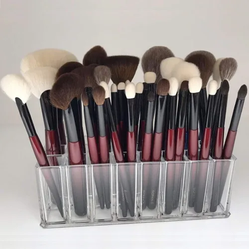 Vista 4 de byAlegory - Organizador de brochas de maquillaje acrílico Almacenamiento de cosméticos para 24 espacios (transparente)