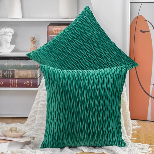 Vista 8 de MADIZZ Juego de 2 fundas de almohada decorativas de terciopelo súper suave de 16 x 16 pulgadas, diseño cuadrado verde manzana con textura