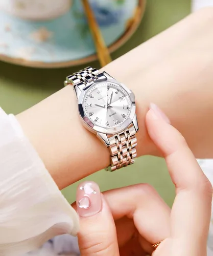 Vista 2 de OLEVS Reloj elegante para mujer reloj de cuarzo analógico de diamante dos tonos acero inoxidable impermeable luminoso regalo