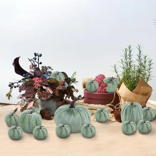 Vista 3 de Woration 16 piezas de terciopelo de tamaño surtido de calabaza artificial decoración de tela envuelta en otoño cosecha calabaza otoño mesa centro