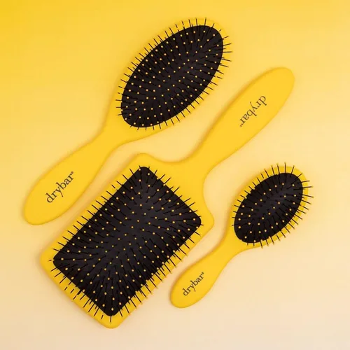 Vista 10 de Drybar The Lemon Bar Paddle Brush Amarillo
