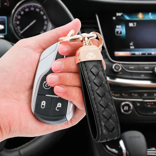 Vista 7 de Hamdecro Llavero de cuero genuino para automóvil, llaves de oveja tejidas a mano para mujeres, soporte universal para llavero con rotación de 360