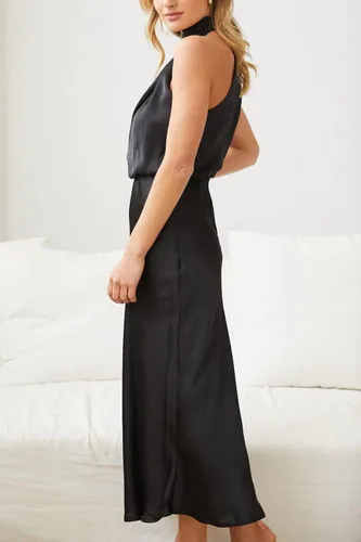 Vista 3 de KAYWIDE Vestidos de satén sin espalda con cuello halter para mujer, elegante, sin mangas, de verano, color sólido, vestido largo de cóctel