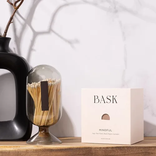 Vista 8 de Bask - Velas relajantes para el hogar - Velas perfumadas - Velas de invierno - Regalos para mujeres y hombres - Fragancia: consciente