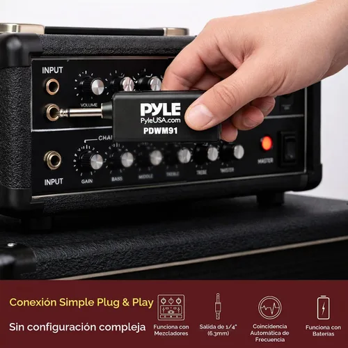 Vista 4 de Pyle Sistema de Micrófono Inalámbrico VHF Portátil - Conjunto Transmisor de Micrófono Dinámico Unidireccional de Mano Profesional Operado por Negro