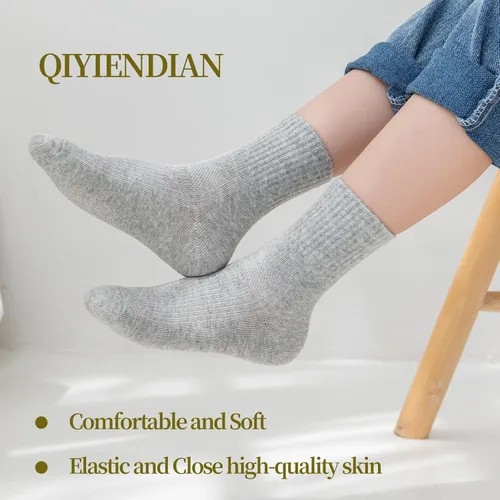 Vista 2 de QIYIENDIAN 5 pares de calcetines cálidos y acogedores con dibujos animados, colores sólidos para niños de 1 a 10 años