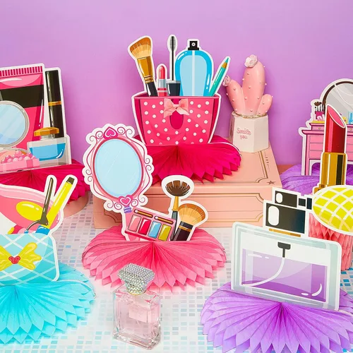 Vista 4 de Censen - 10 piezas de decoración de fiesta de spa para niñas, centros de Decoración de mesa de panal de abeja de maquillaje 3D, cosméticos
