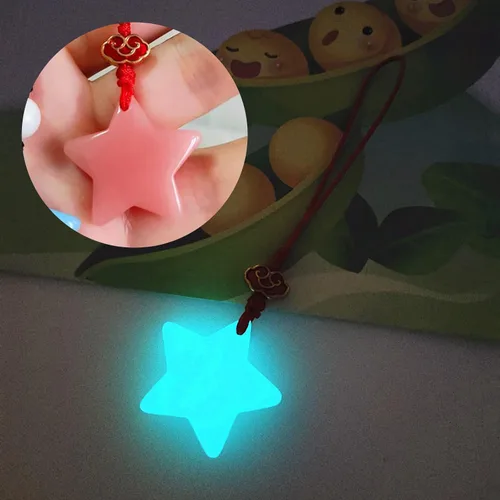 Vista 7 de hejhncii Llavero de estrella luminosa colgante de bolso de moda unisex llavero colgante colgante de pareja brillante en la oscuridad, BL