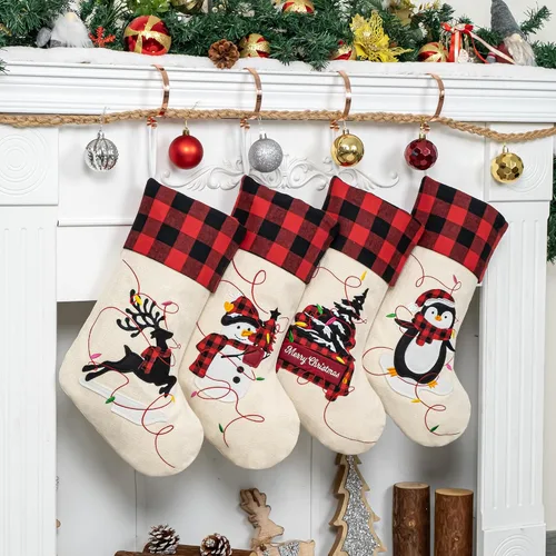 Vista 2 de LUBOT Juego de 4 medias de Navidad grandes para la familia, 20 pulgadas, silueta de búfalo rojo a cuadros para colgar en la chimenea, decoración