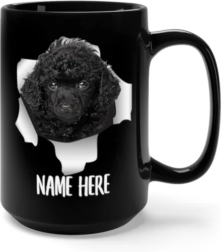 Vista 3 de Divertida taza de café negra con nombre personalizado de Navidad 2025, 15 onzas