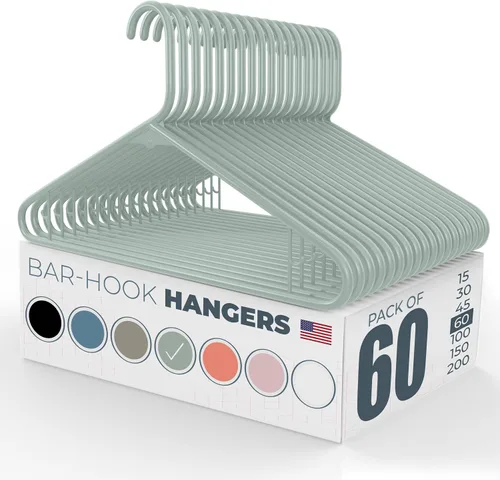 Vista 63 de Perchas de plástico de 15 unidades – Hechas en EE.UU. – Capacidad de 2.7 kg, perchas estándar de ropa con ganchos de correa para vestidos, lencería