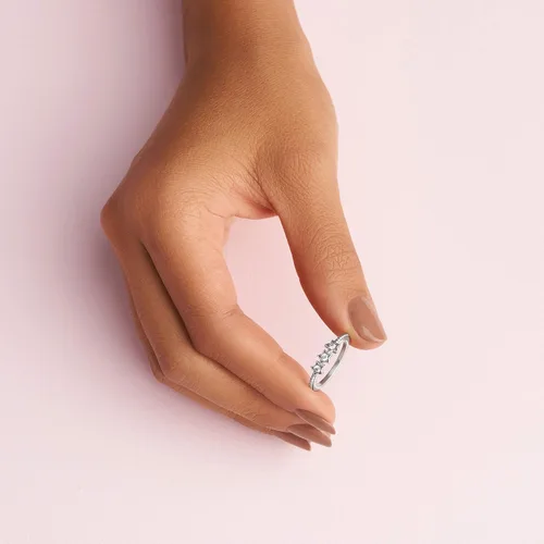 Vista 4 de PANDORA Anillo de circonita cúbica con estrellas celestiales en plata de ley