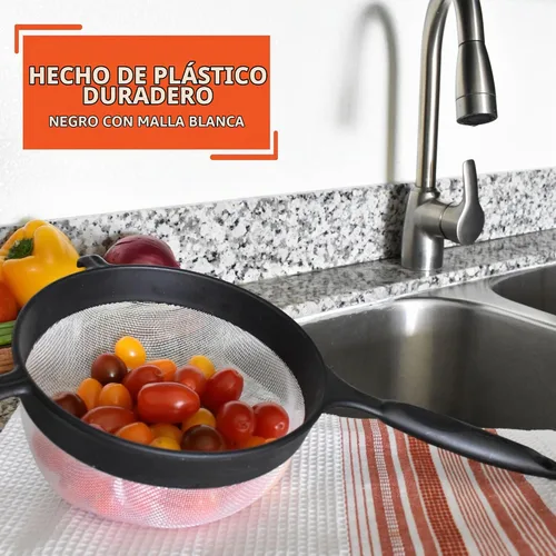Vista 3 de IMUSA IMU-71133W Colador de plástico, negro, 6 pulgadas, 1 unidad (paquete de 1)