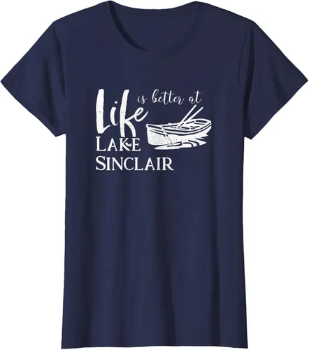 Vista 40 de Life is Better at Lake Sinclair Georgia Camiseta Negro