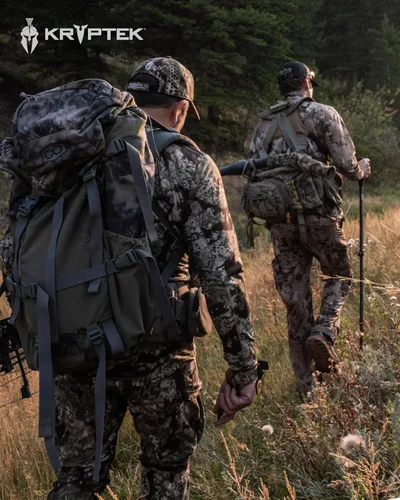 Vista 6 de Kryptek Men's Valhalla 2 Long Sleeve Half Zip, Lightweight Camo Hunting Shirt