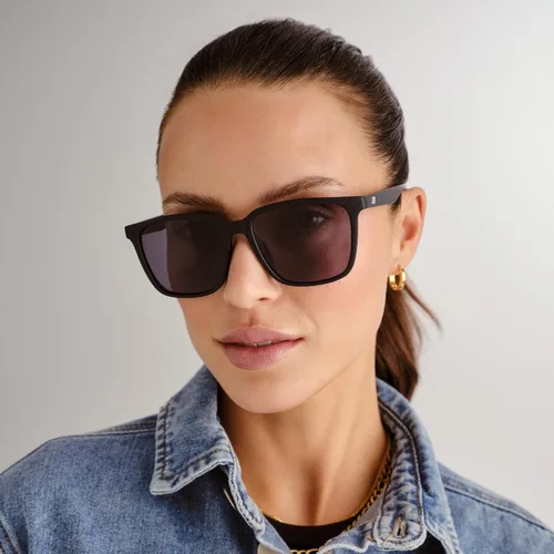 Vista 6 de Le Specs Gafas de sol Fair Game, Negro mateMono ahumado