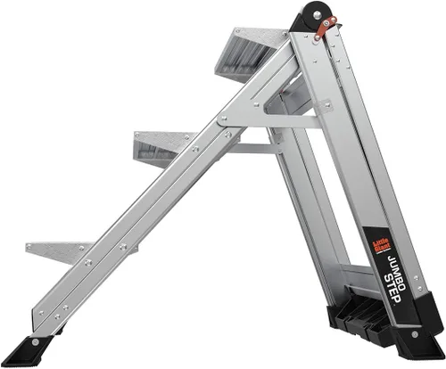 Vista 9 de Escaleras Little Giant Jumbo Step, taburete plegable de 3 pasos, 2.2 pies de aluminio, con plataforma, pasamanos y bandeja para herramientas