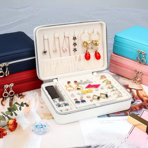 Vista 8 de DesignSter Joyero pequeño Estuche de joyería de viaje de piel sintética organizador de joyas soporte de almacenamiento para collares, aretes