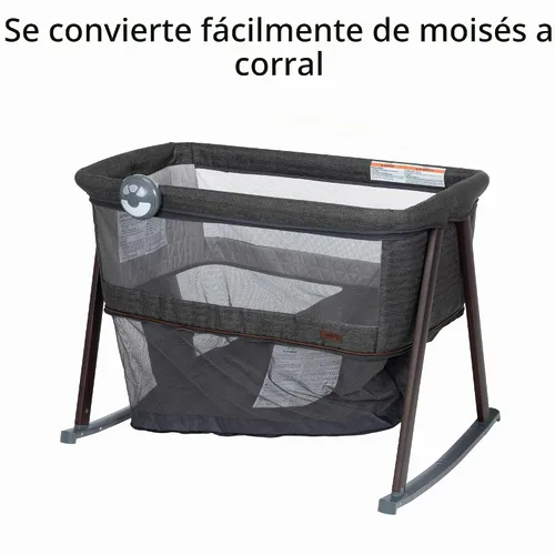Vista 2 de Safety 1st Moisés para dormir y jugar, se convierte fácilmente de moisés a patio de juegos, nuez ahumada
