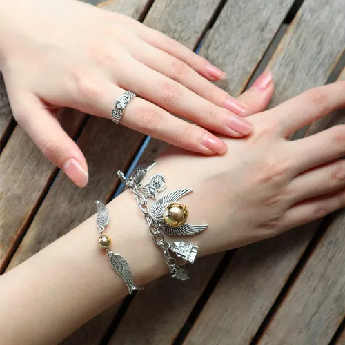 Vista 3 de Fancy Space Juego de pulseras con dijes, pulsera ajustable con temática de magia, regalo de cumpleaños para niños, niñas y mujeres