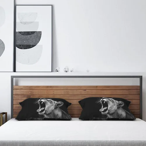 Vista 4 de AOYEGO Funda de almohada de león de 12 x 20 pulgadas, diseño de leones rugientes de animales salvajes con lengua larga, dientes afilados, fundas