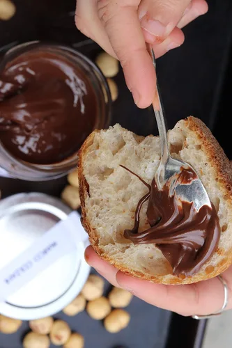 Vista 4 de Crema de chocolate y avellanas - Marco Colzani, Lombardía, Italia