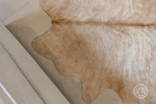 Vista 9 de Sunshine Cowhides Alfombra exótica de piel de vaca palomino 100% auténtica, color beige, alfombra de estilo moderno y alfombra para sala de estar