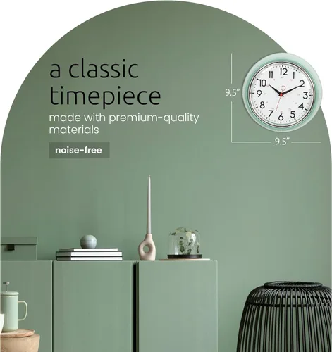 Vista 2 de Kiera Grace, reloj de pared retro con bisel cromado y lente de vidrio convexo, de 9.5 pulgadas, Plástico, Verde, 9.5