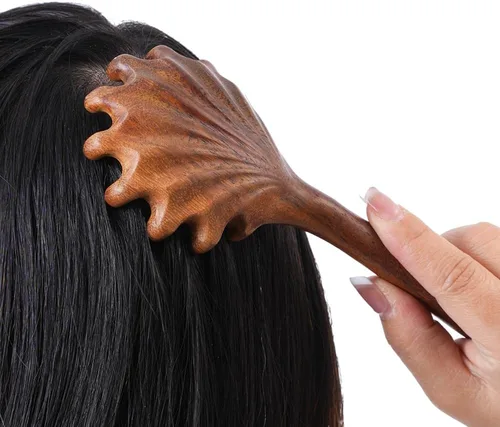 Vista 8 de Masajeador de cuero cabelludo hecho a mano - Depurador de cuero cabelludo para el crecimiento del cabello y alivio del estrés, fabricado con madera
