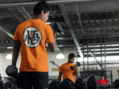 Vista 4 de ALLNTRENDS Camiseta para adultos Símbolo de entrenamiento Camisa de moda Popular
