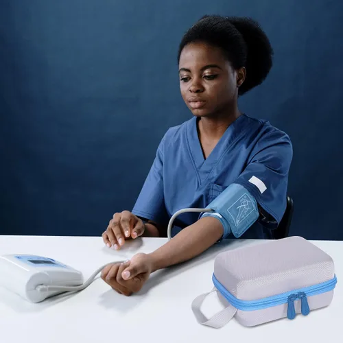 Vista 8 de Aenllosi Funda de almacenamiento rígida de repuesto para monitor de presión arterial iHealth Track Smart Upper Arm, soporte para baterías y oxímetro