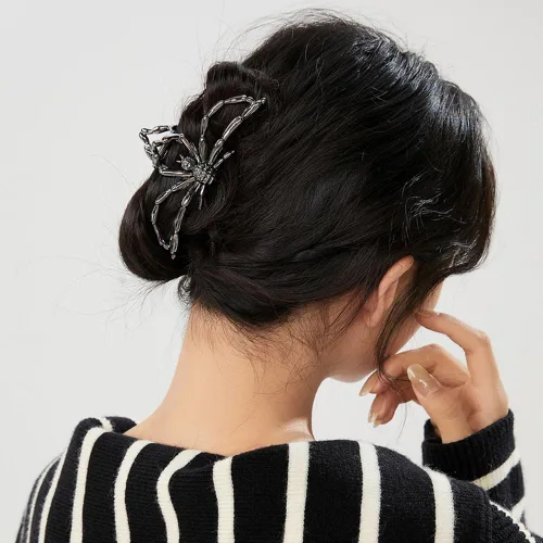 Vista 4 de ROMODIYA Pinza para el pelo de araña, clip de metal negro con diseño, accesorios para el cabello para cabello fino/grueso, gran agarre fuerte
