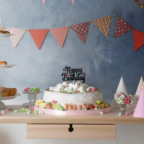 Vista 7 de Decoración para pastel de feliz cumpleaños de los años 90, suministros para tartas de fiesta de los años 90, decoraciones de fiesta de los años 90