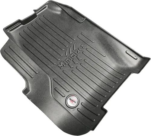 Vista 6 de Minimizer Alfombrillas de piso; se adapta a modelos de camiones: M2-106 (2003-2020) M2-112 (2003-2020) 108SD (2013-2020) 114SD (2013-2020)