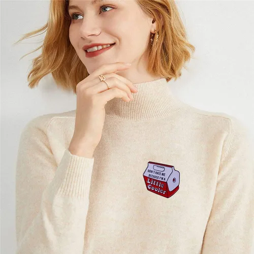 Vista 5 de Don't hate me because I'm a little cool Words Esmalte Pin Socially Awkward Badge Bag Clothes Lapel Pin Punk Jewelry Regalo para amigos, Metal, Sin