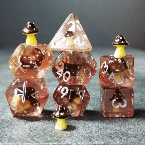 Vista 12 de Sage's Portal Familiars and Reagents - Juego de dados de resina para DND, juego de dados poliédricos para Dungeons and Dragons RPG de mesa TTRPG