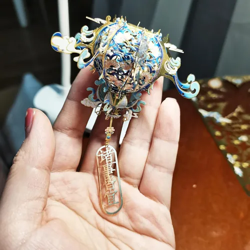 Vista 6 de MU Rompecabezas de metal 3D para adultos, kits de modelos de construcción de bolsita perfumada A, juegos de bricolaje chinos, proyectos