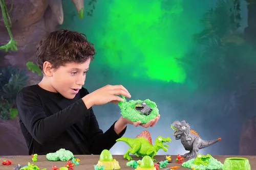 Vista 3 de Smashers Mega Jurassic Light-Up Egg
