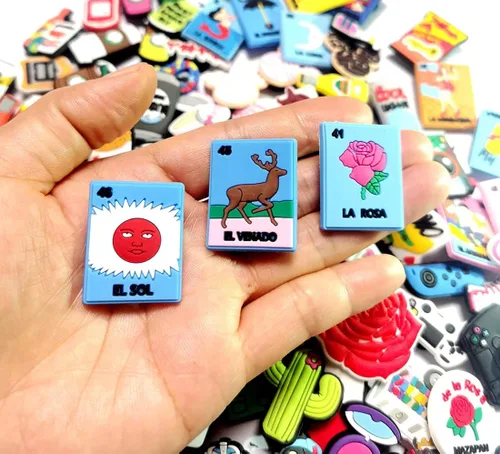 Vista 5 de 100 dijes de PVC diferentes para zapatos y pulseras decoración de pulseras y regalos de fiesta Madreperla vidrio aventurina